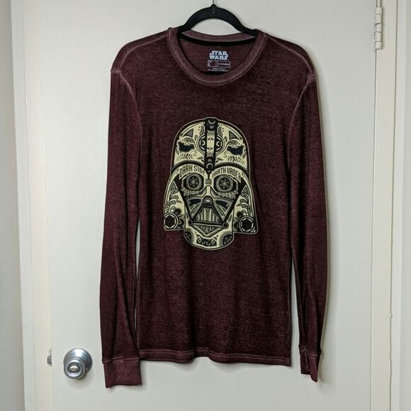 Star Wars Darth Vader Thermal Shirt - Size S - EUC - Picture 1 of 4